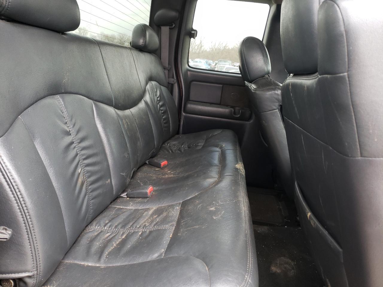 Photo 6 from auction – 2001 CHEVROLET SILVERADO with VIN 1GCHK29G41E289025
