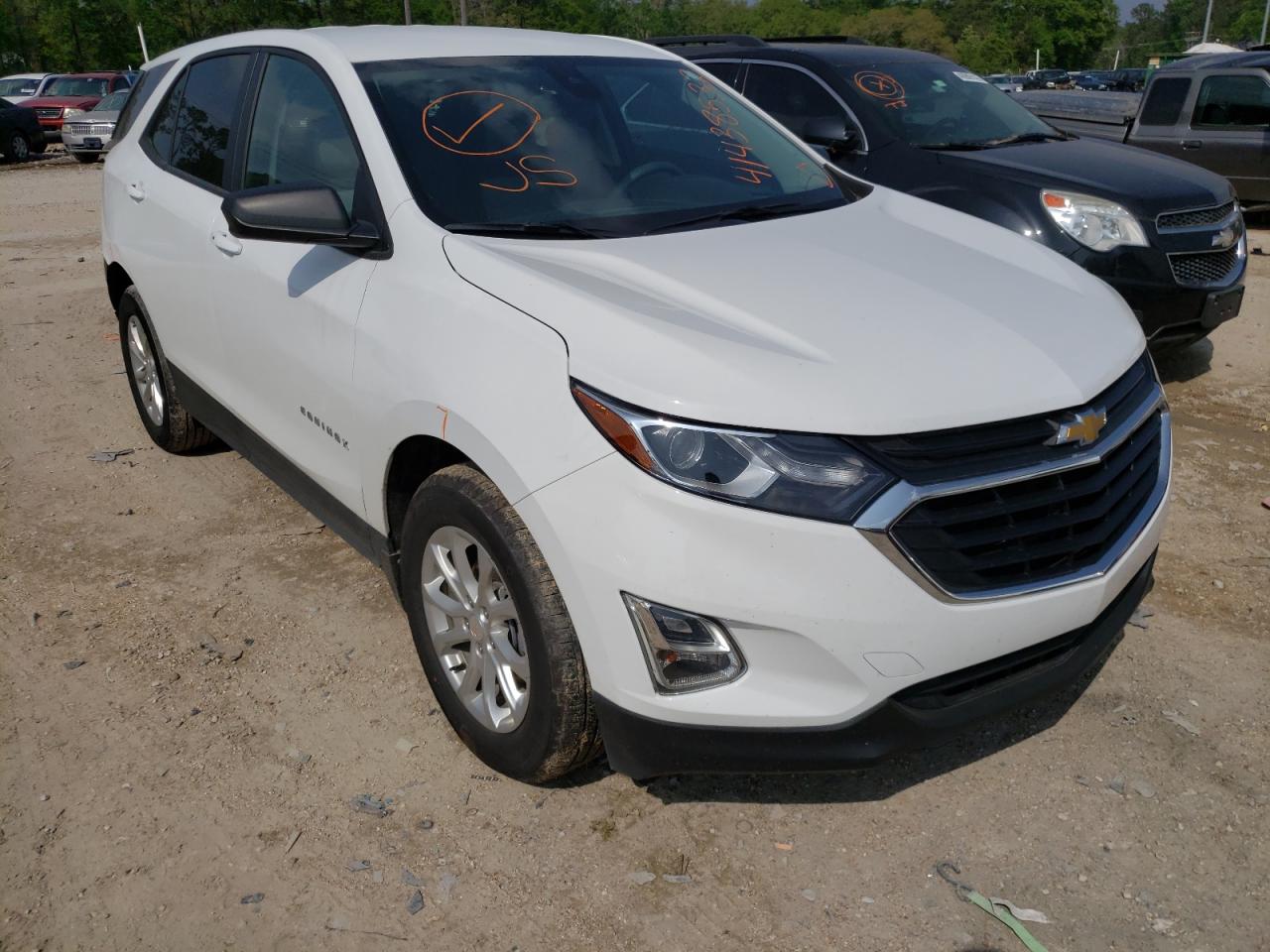 Photo 1 from auction – 2021 CHEVROLET EQUINOX LS with VIN 2GNAXHEV6M6142473