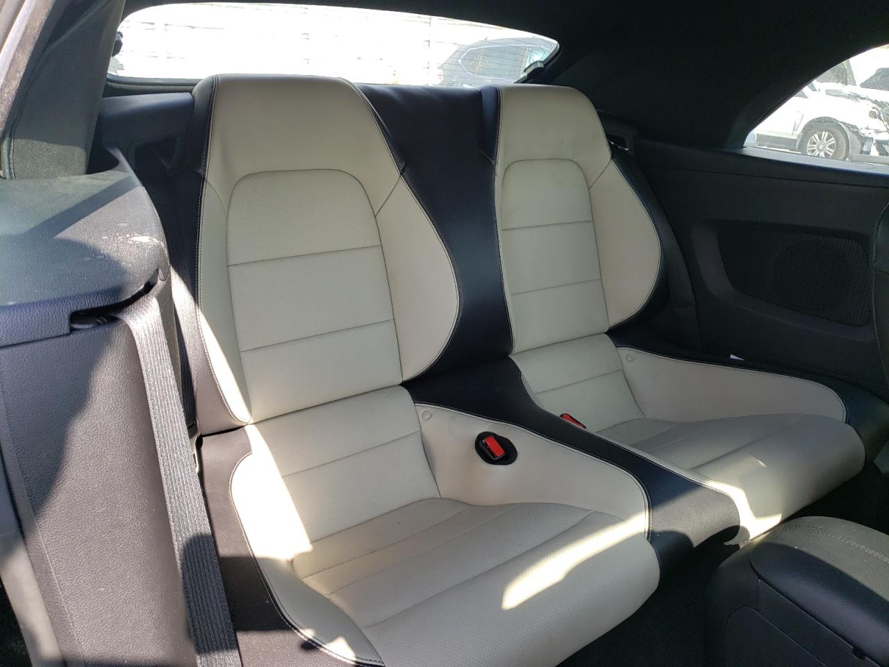 Photo 6 from auction – 2017 FORD MUSTANG with VIN 1FATP8UH6H5278655