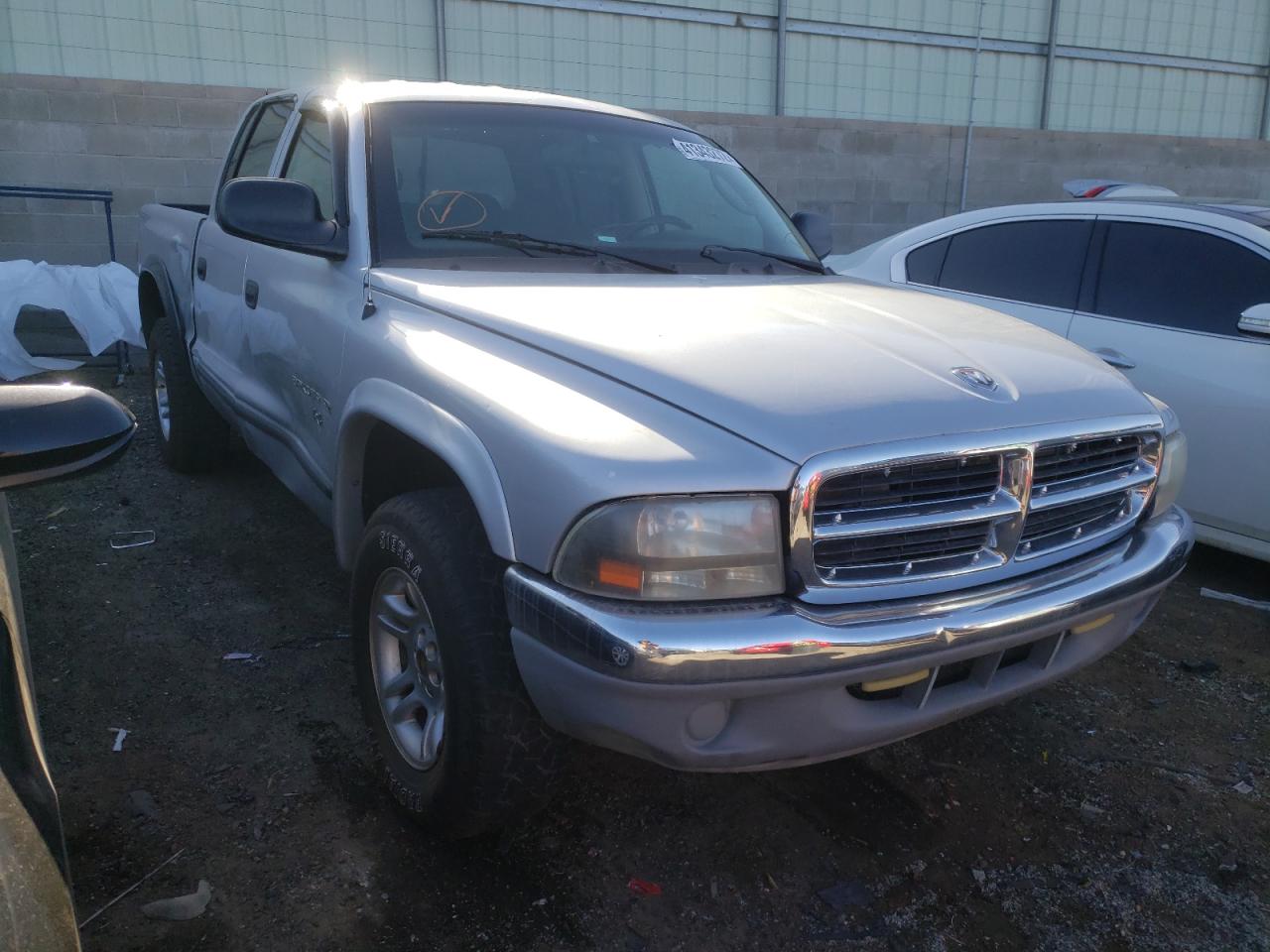 DODGE DAKOTA QUA 2001 with VIN 1B7HG2AN61S348296 - Photo from auction