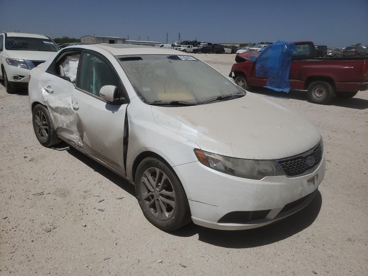 KIA FORTE EX 2011 with VIN KNAFU4A28B5363560 - Photo from auction