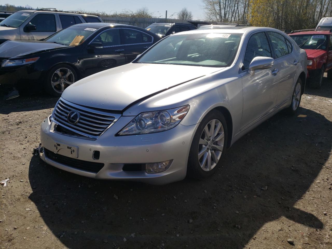 Photo 2 from auction – 2012 LEXUS LS 460 with VIN JTHCL5EF4C5013404