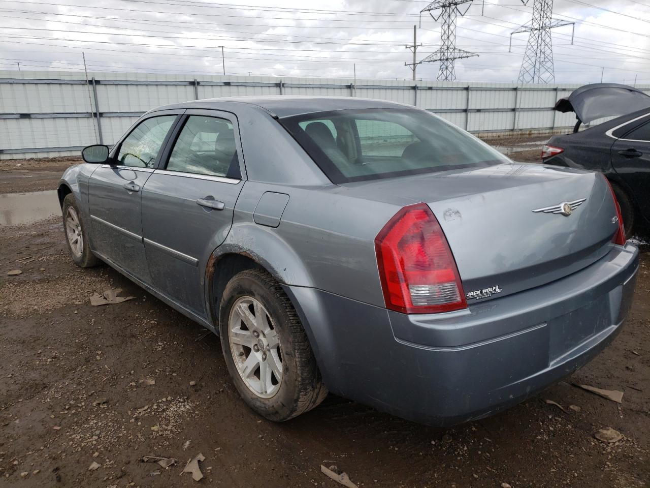 Photo 3 from auction – 2007 CHRYSLER 300 with VIN 2C3LA43R07H612172