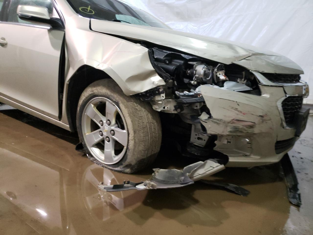 Photo 9 from auction – 2016 CHEVROLET MALIBU LIM with VIN 1G11C5SA0GF147904