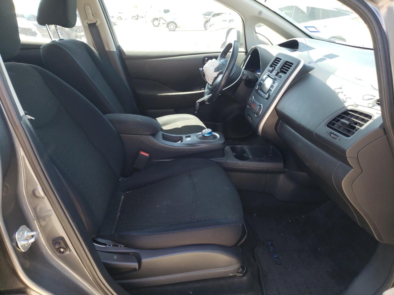 Photo 5 from auction – 2014 NISSAN LEAF S with VIN 1N4AZ0CP8EC335294