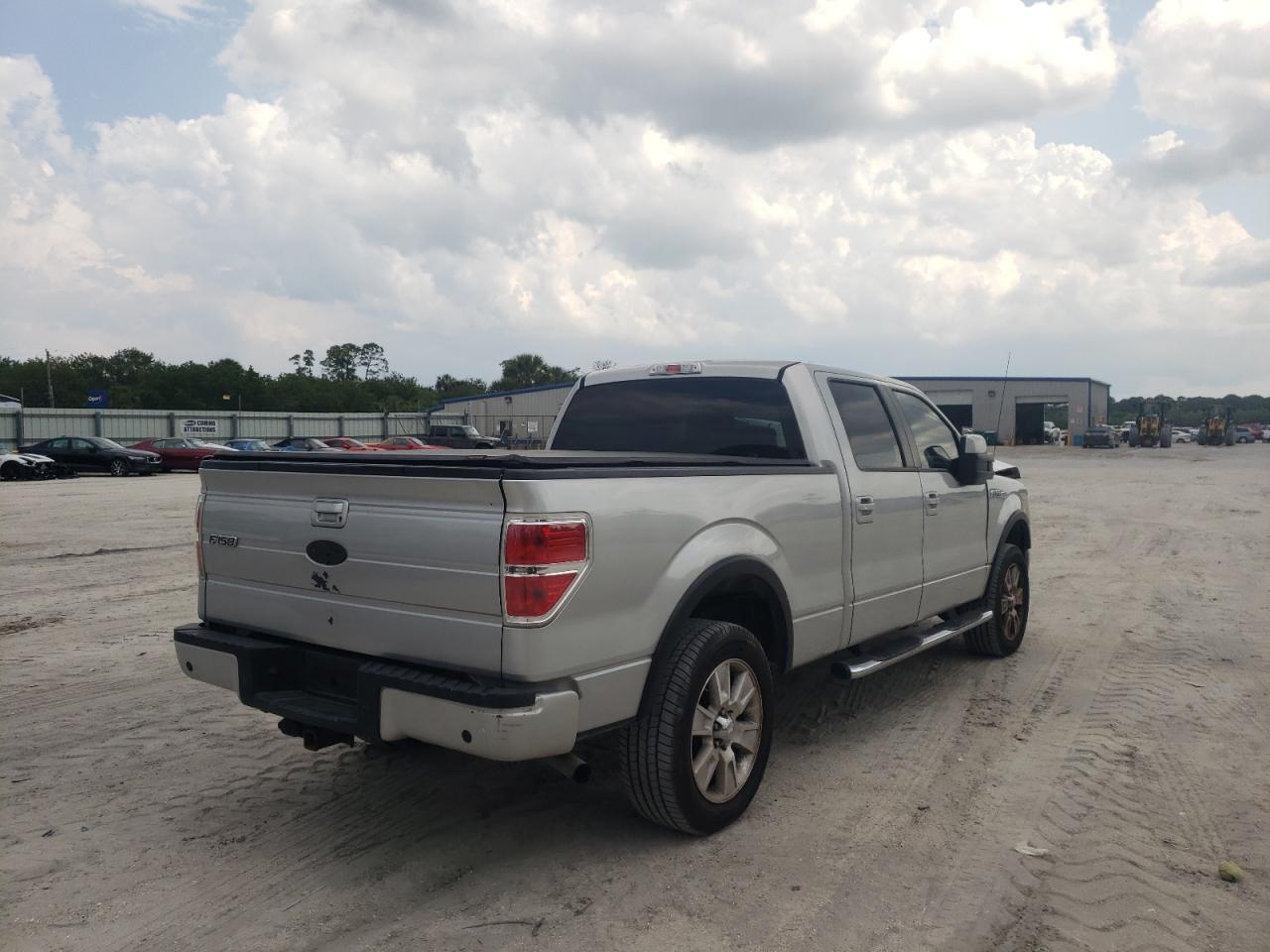 Photo 4 from auction – 2009 FORD F150 SUPER with VIN 1FTPW14VX9FB32377