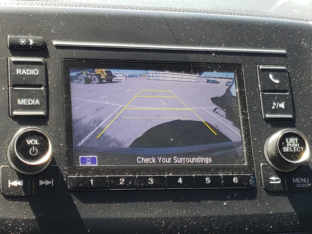 Photo 9 from auction – 2017 HONDA PILOT LX with VIN 5FNYF5H15HB024027