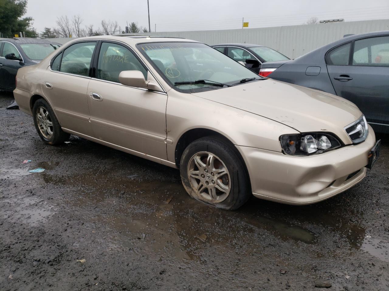 ACURA TL 2000 with VIN 19UUA566XYA034882 - Photo from auction