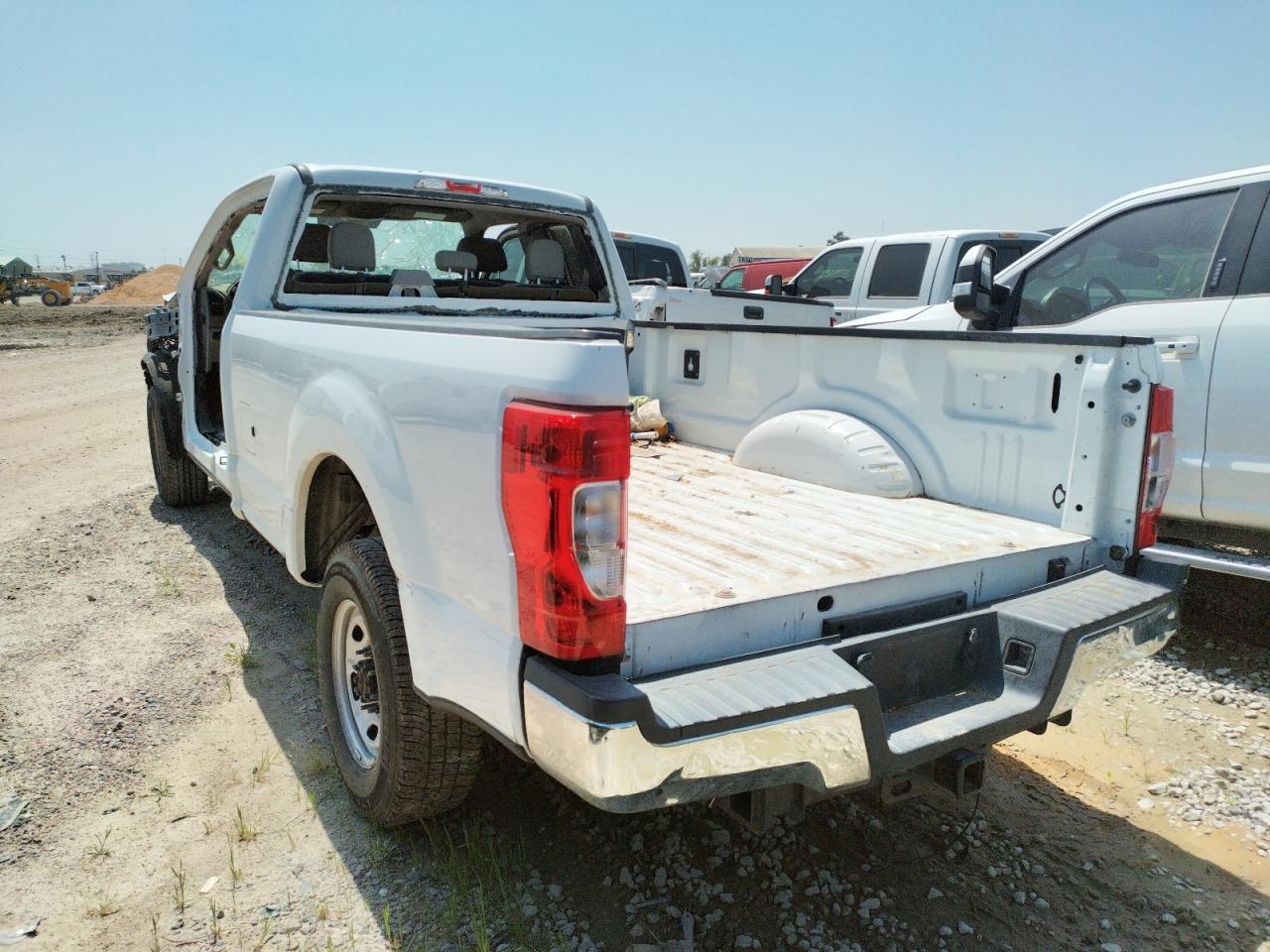 Photo 3 from auction – 2017 FORD F250 SUPER with VIN 1FT7X2A67HEE03559