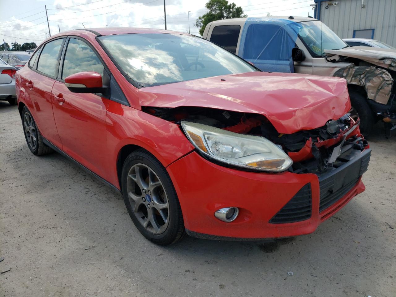FORD FOCUS SE 2013 with VIN 1FADP3F23DL211923 - Photo from auction