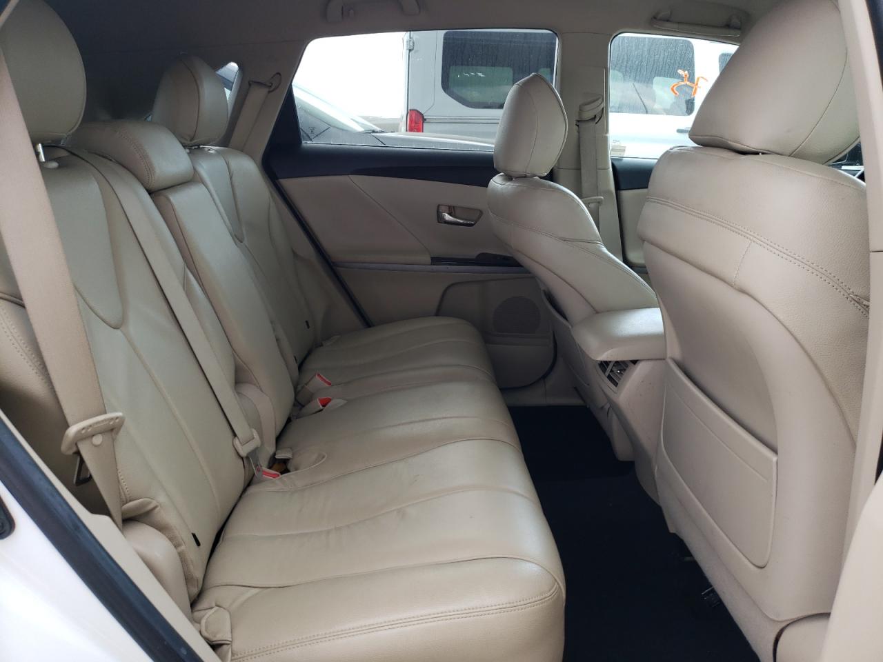 Photo 6 from auction – 2010 TOYOTA VENZA with VIN 4T3ZK3BB7AU033768