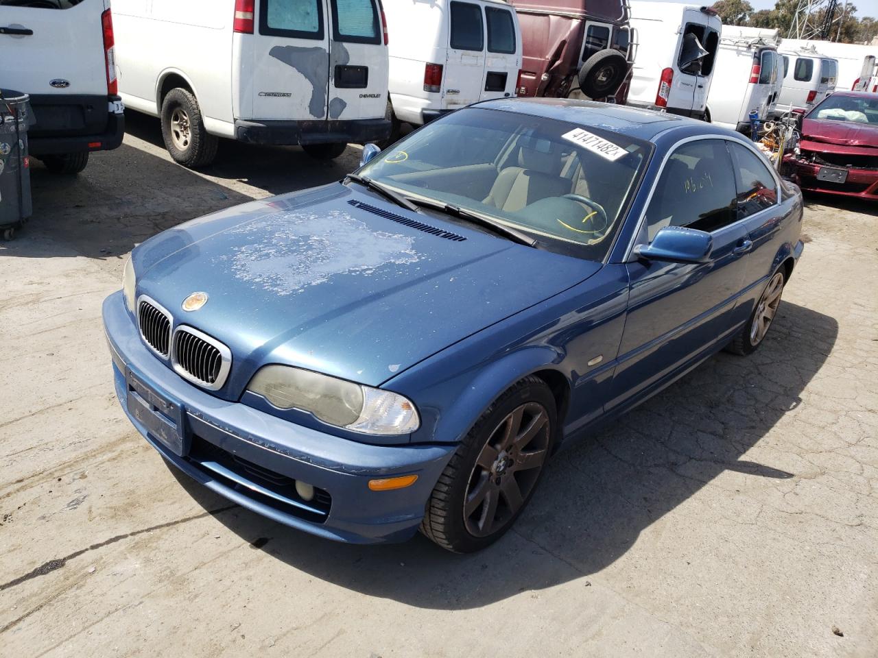 Photo 2 from auction – 2003 BMW 325 CI with VIN WBABN73463PJ15812