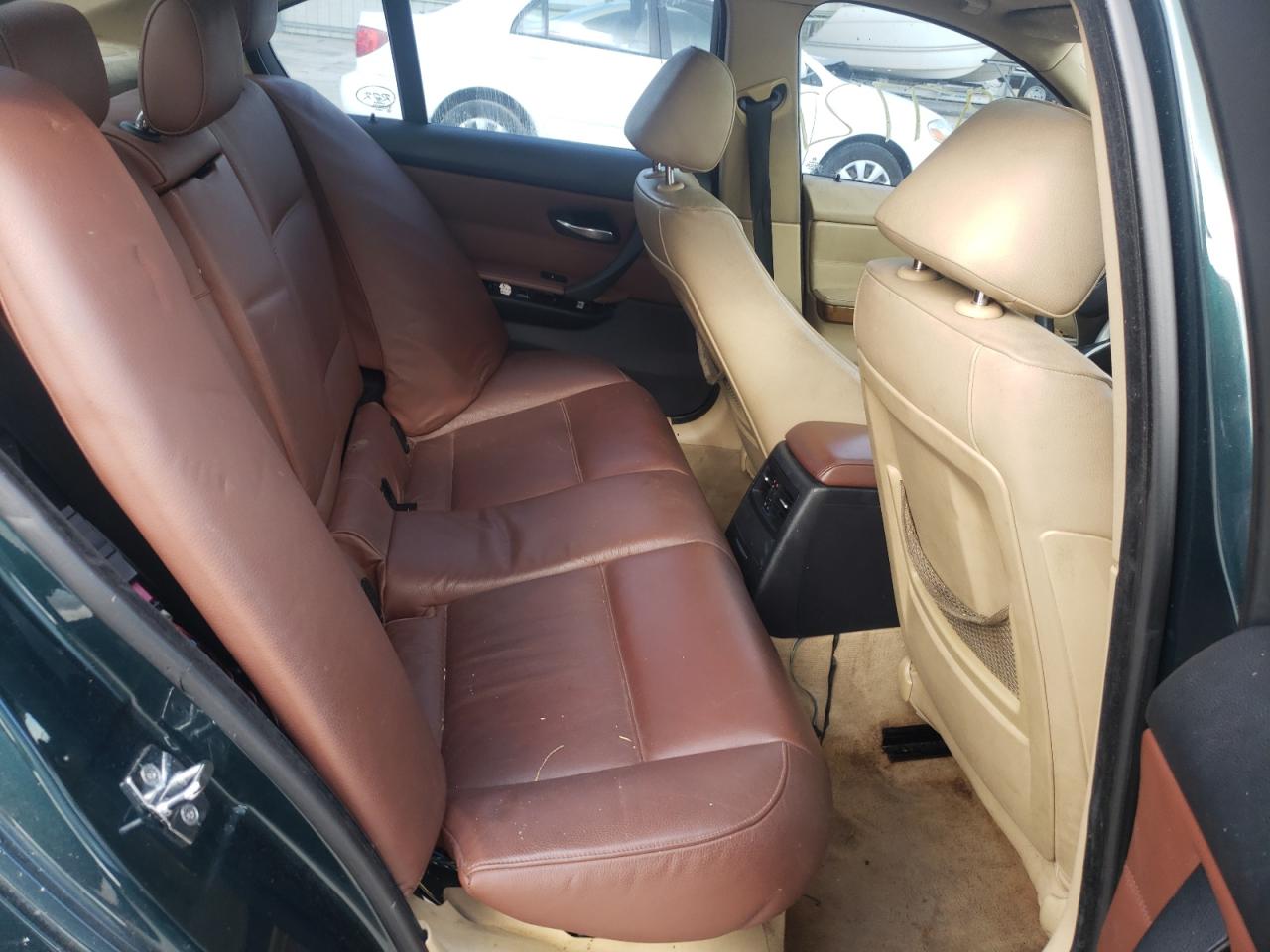 Photo 6 from auction – 2007 BMW 328 with VIN WBAVA37567ND55273