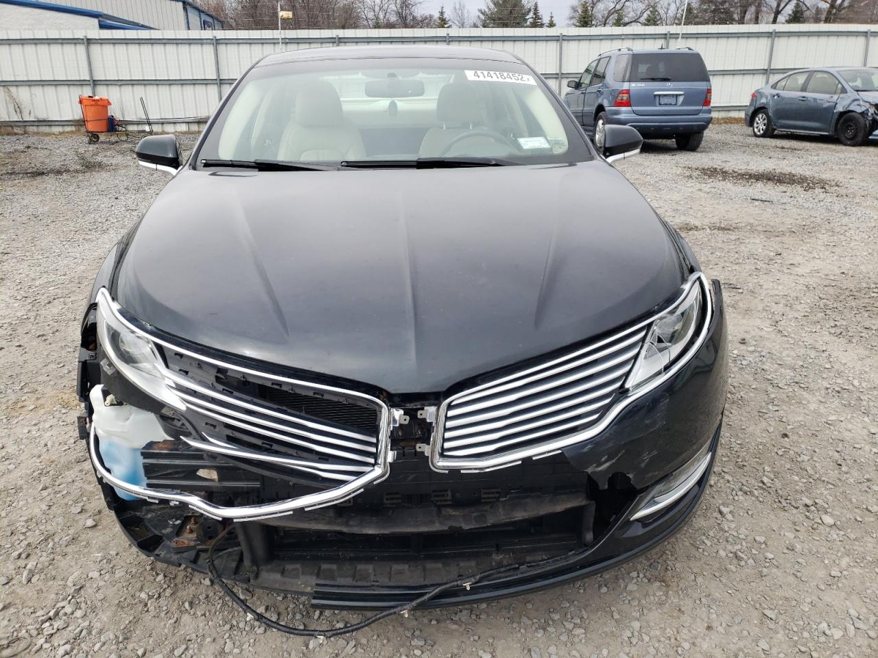 Photo 7 from auction – 2014 LINCOLN MKZ with VIN 3LN6L2J9XER821149