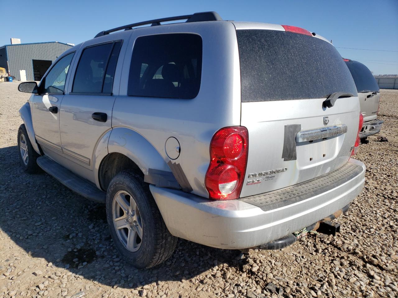 Photo 3 from auction – 2005 DODGE DURANGO SL with VIN 1D4HB48D15F523000
