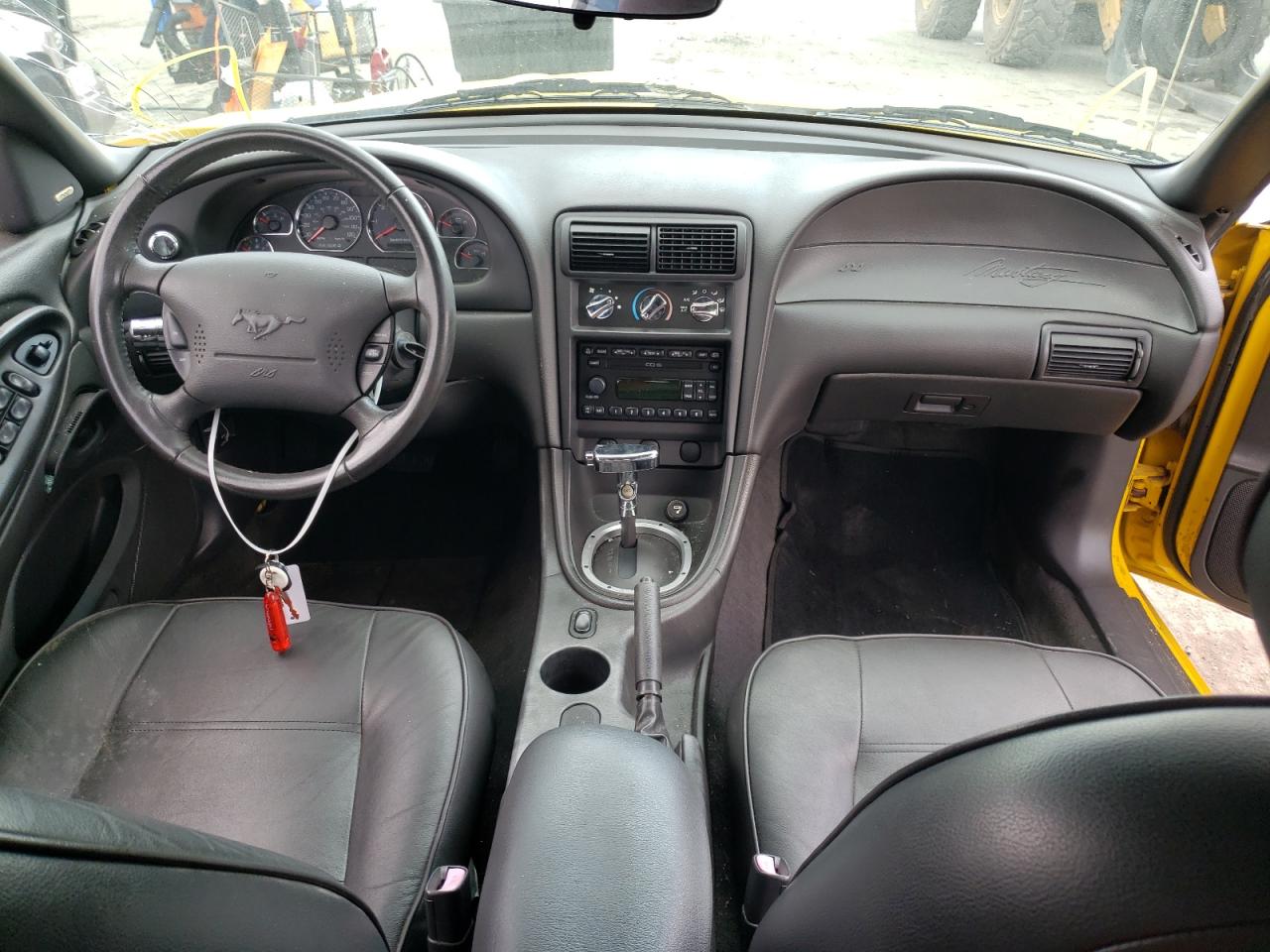 Photo 9 from auction – 2004 FORD MUSTANG with VIN 1FAFP446X4F216572