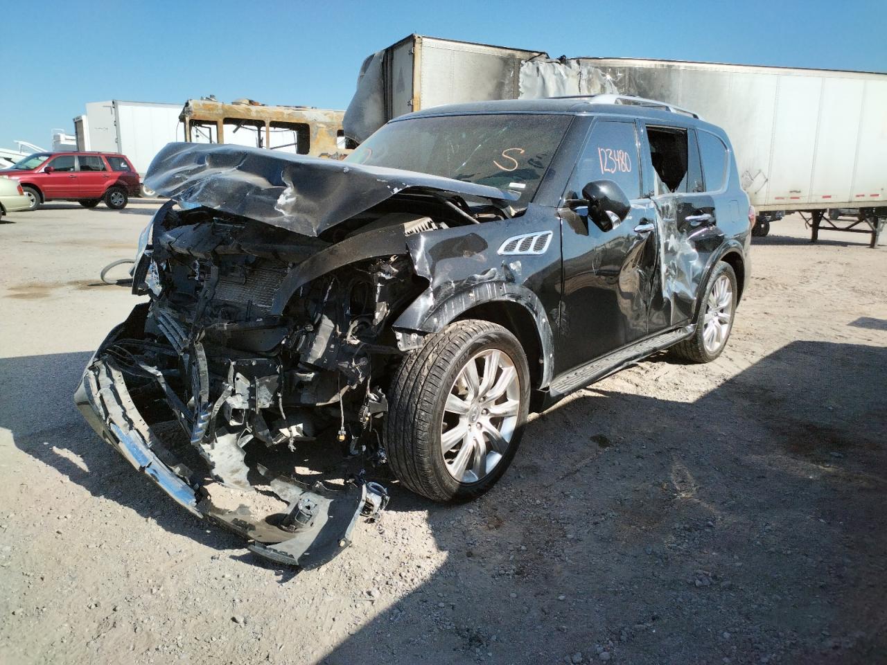 Photo 2 from auction – 2012 INFINITI QX56 with VIN JN8AZ2NC2C9317601
