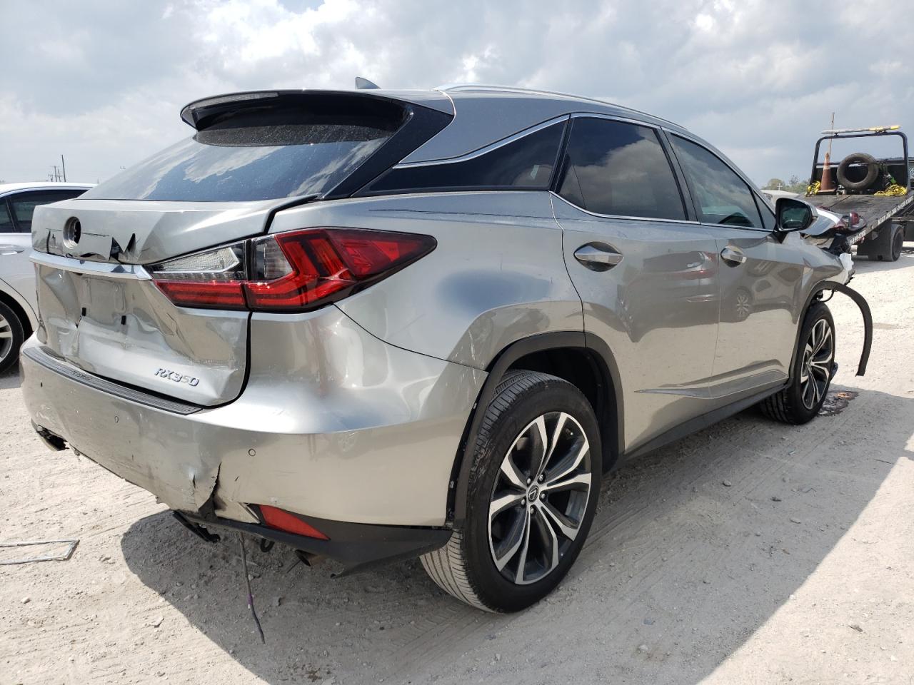 Photo 4 from auction – 2020 LEXUS RX 350 with VIN 2T2HZMAA7LC170918