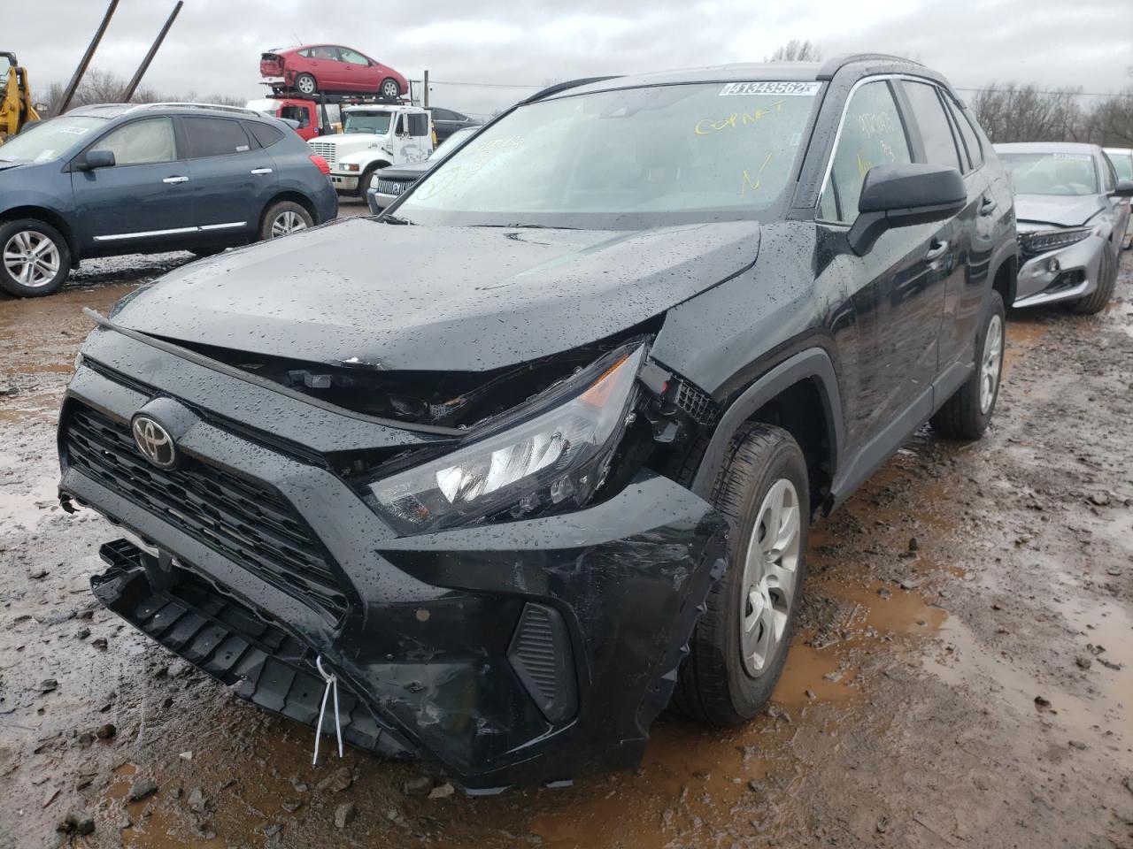 Photo 2 from auction – 2021 TOYOTA RAV4 LE with VIN 2T3F1RFV4MW204218