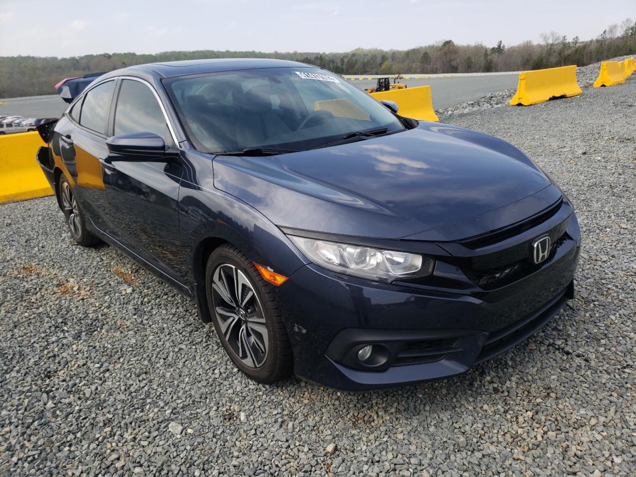 HONDA CIVIC EX 2016 with VIN 19XFC1F38GE043205 - Photo from auction
