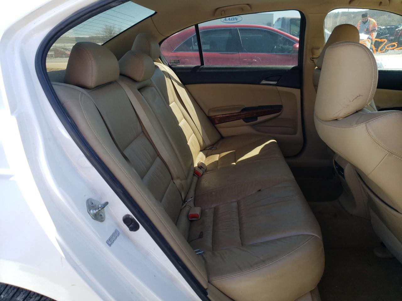 Photo 6 from auction – 2012 HONDA ACCORD EXL with VIN 1HGCP3F81CA016764