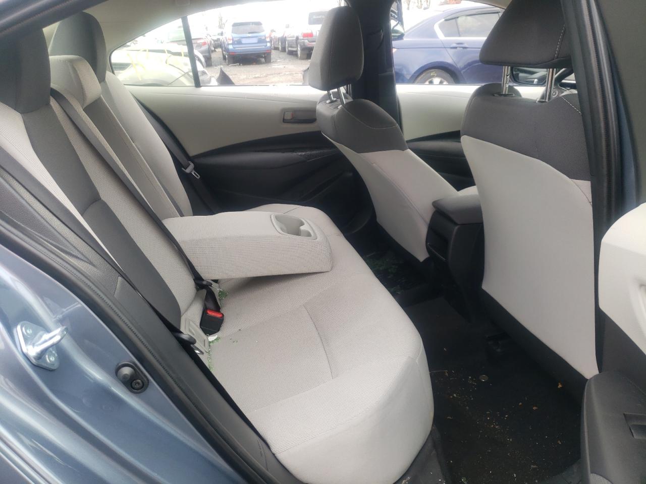 Photo 6 from auction – 2022 TOYOTA COROLLA LE with VIN JTDEPMAE2N3007959