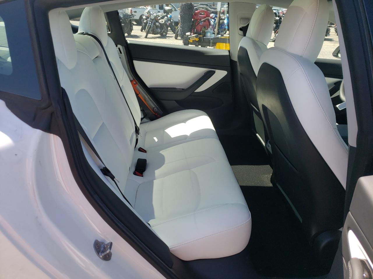 Photo 6 from auction – 2020 TESLA MODEL 3 with VIN 5YJ3E1EBXLF720152
