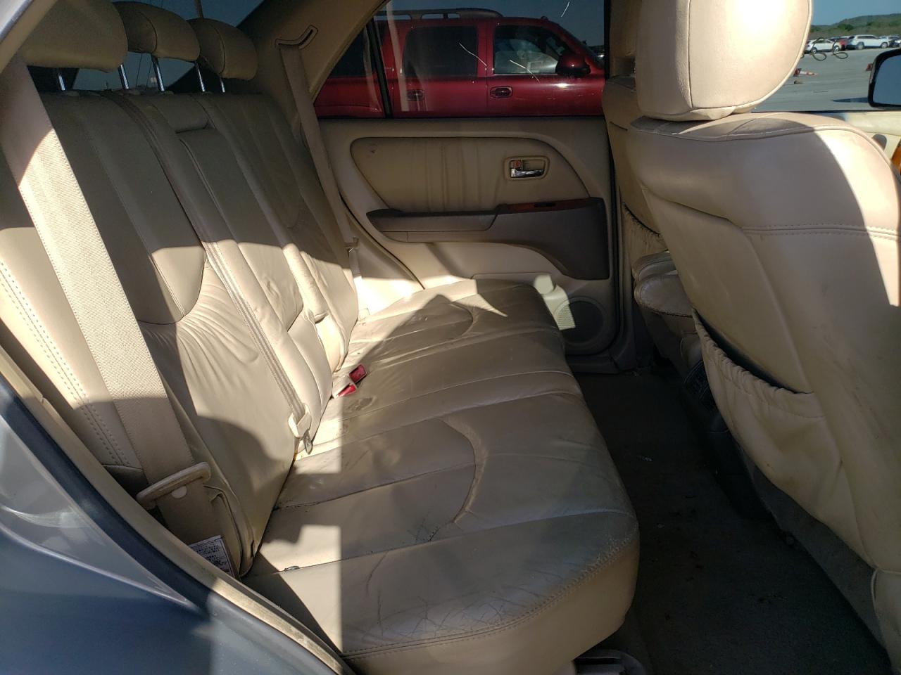 Photo 6 from auction – 2003 LEXUS RX 300 with VIN JTJGF10U530155537