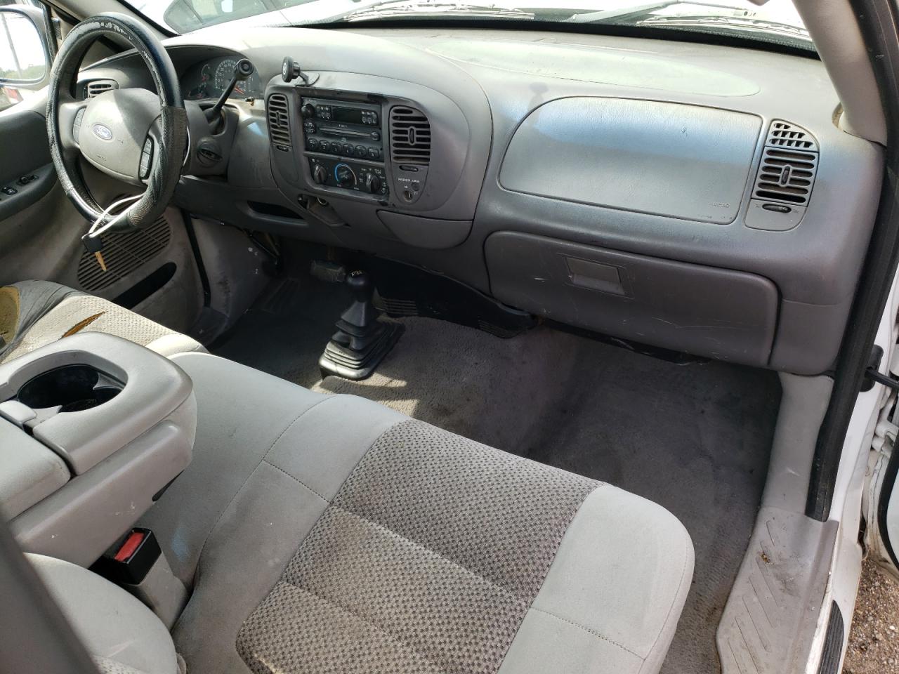 Photo 9 from auction – 2003 FORD F150 with VIN 2FTPF18Z53CA90930