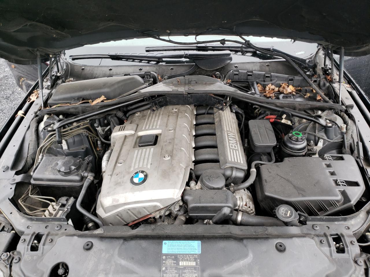 Photo 7 from auction – 2006 BMW 525 I with VIN WBANE53566CK79177