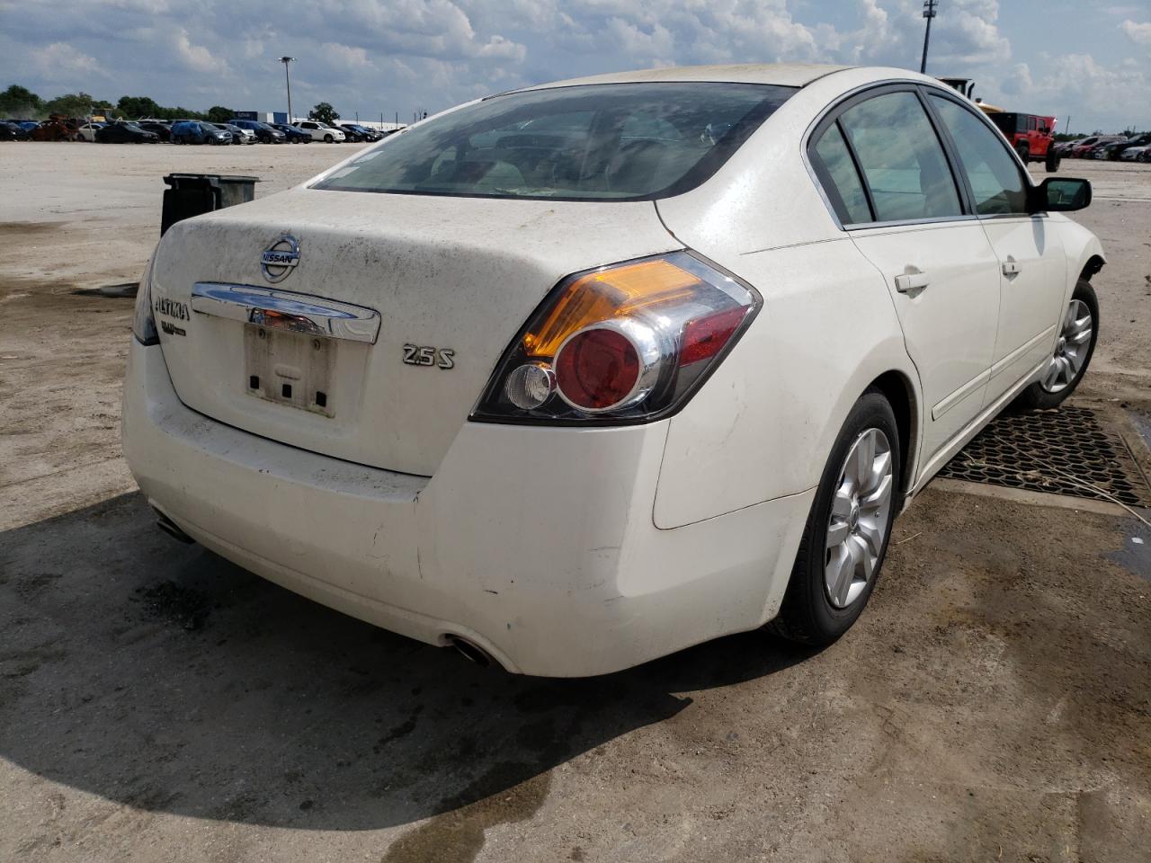 Фото 4 с аукциона – 2011 NISSAN ALTIMA BAS с VIN 1N4AL2AP7BC125930