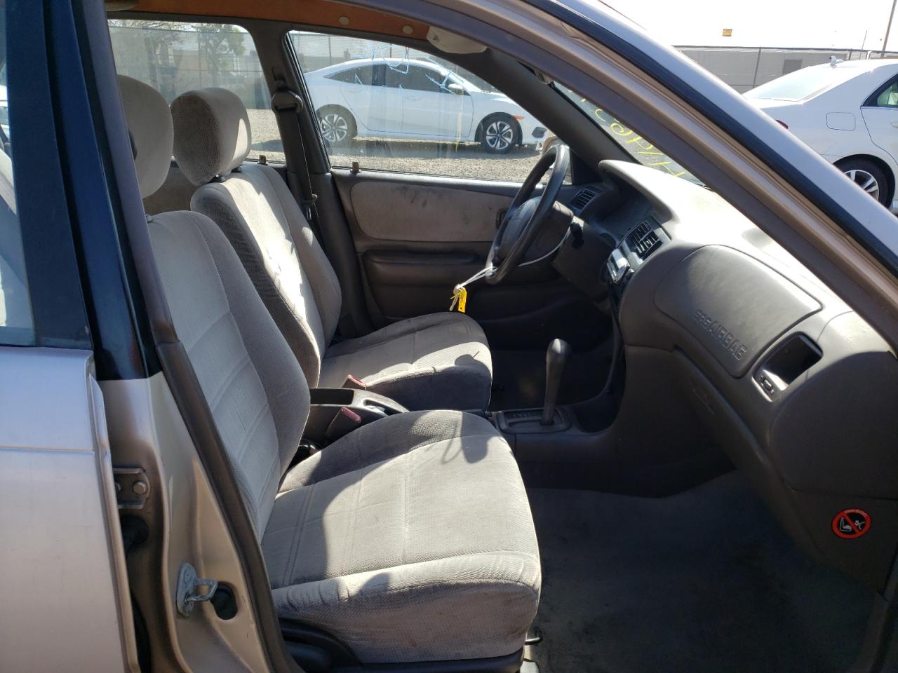 Photo 5 from auction – 1997 TOYOTA COROLLA DX with VIN 1NXBB02E0VZ537295