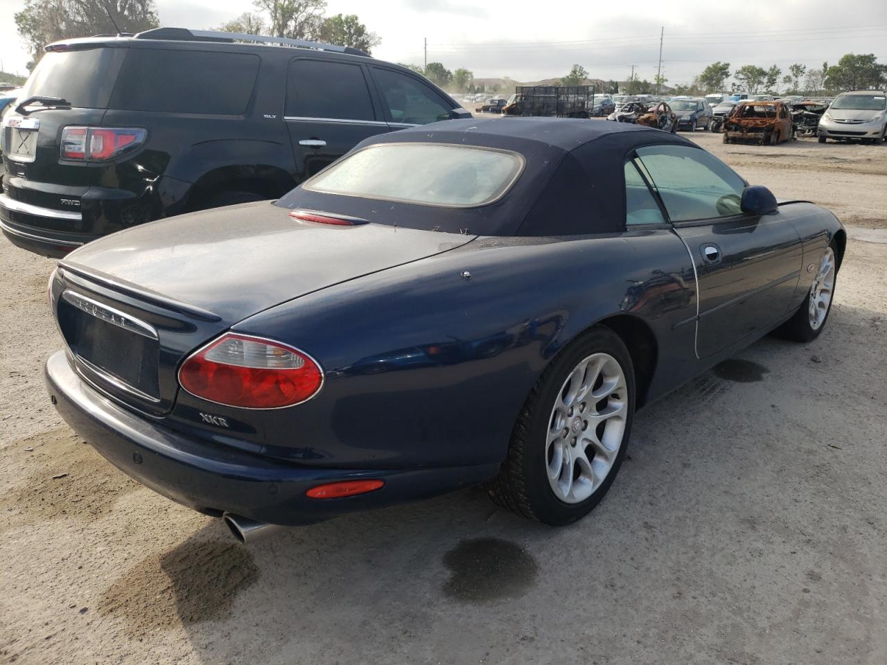 Photo 4 from auction – 2001 JAGUAR XKR with VIN SAJDA42B21PA13401