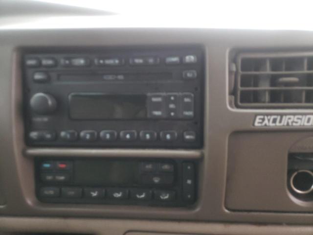 Photo 9 from auction – 2004 FORD EXCURSION with VIN 1FMNU43S74EB97672