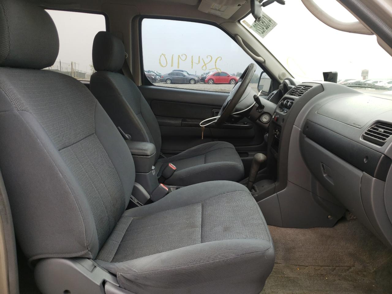 Photo 5 from auction – 2004 NISSAN FRONTIER C with VIN 1N6ED29X34C449616