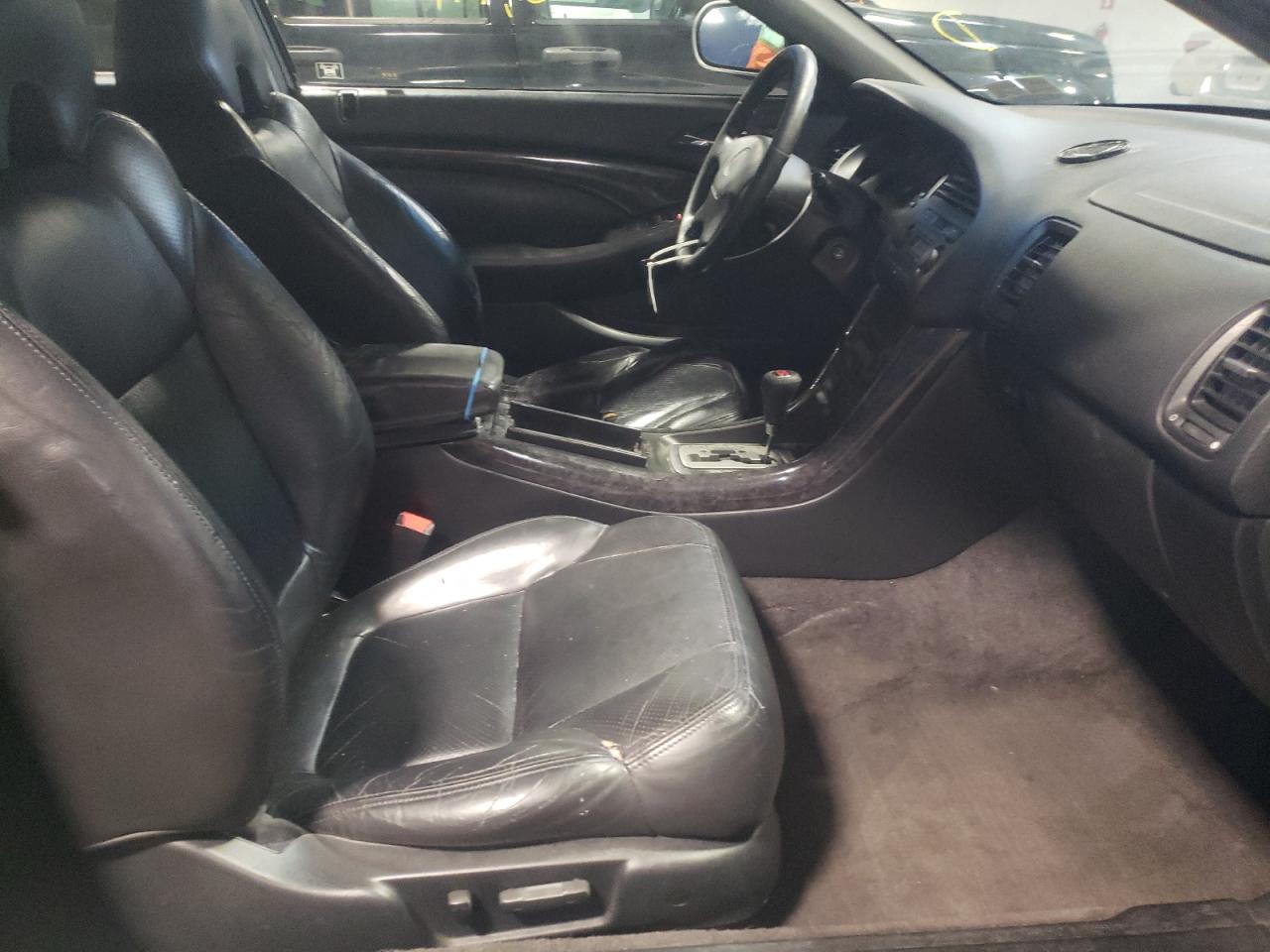 Photo 5 from auction – 2001 ACURA 3.2CL TYPE with VIN 19UYA42661A023630