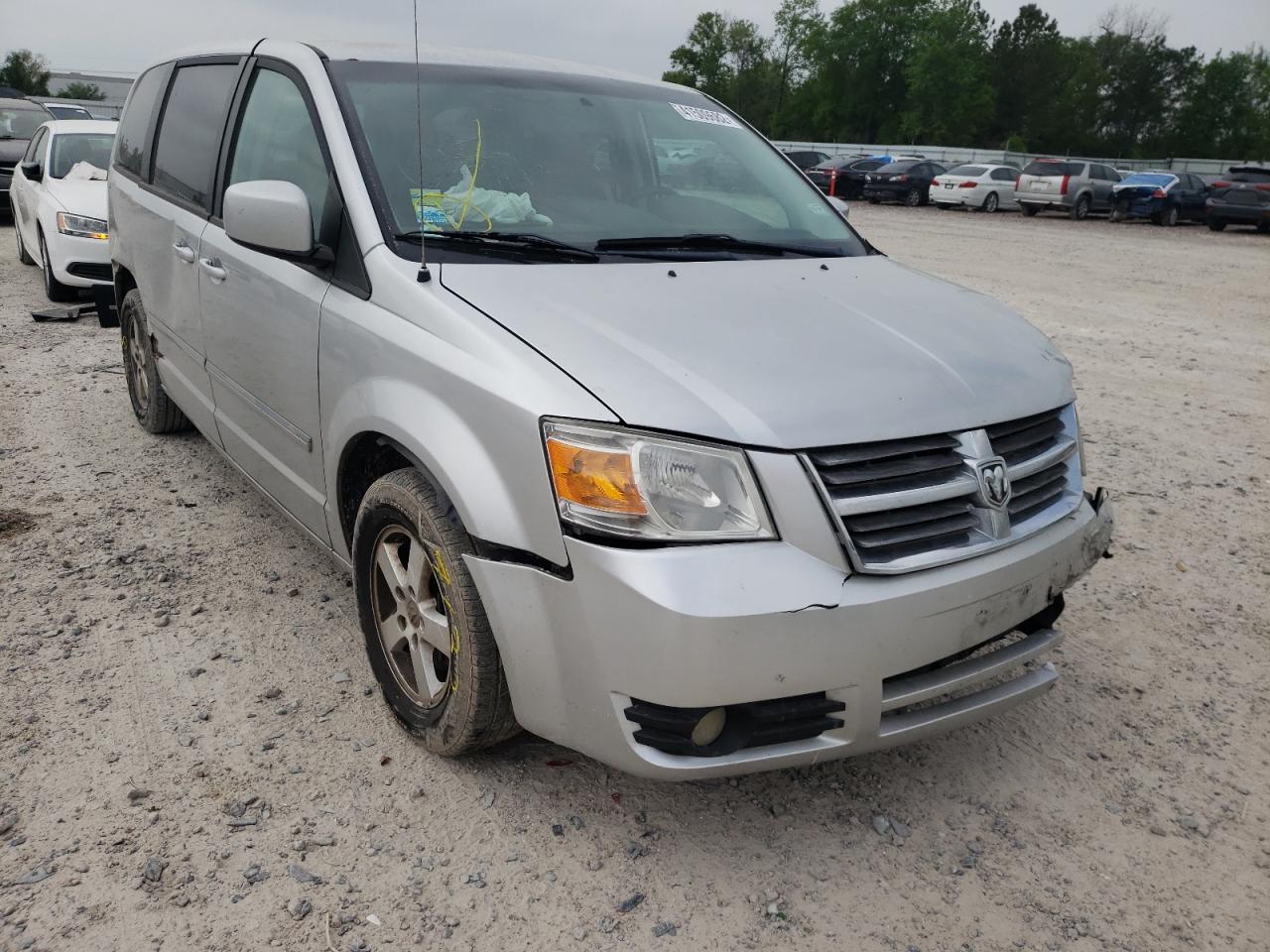 DODGE GRAND CARA 2008 with VIN 2D8HN54PX8R805080 - Photo from auction