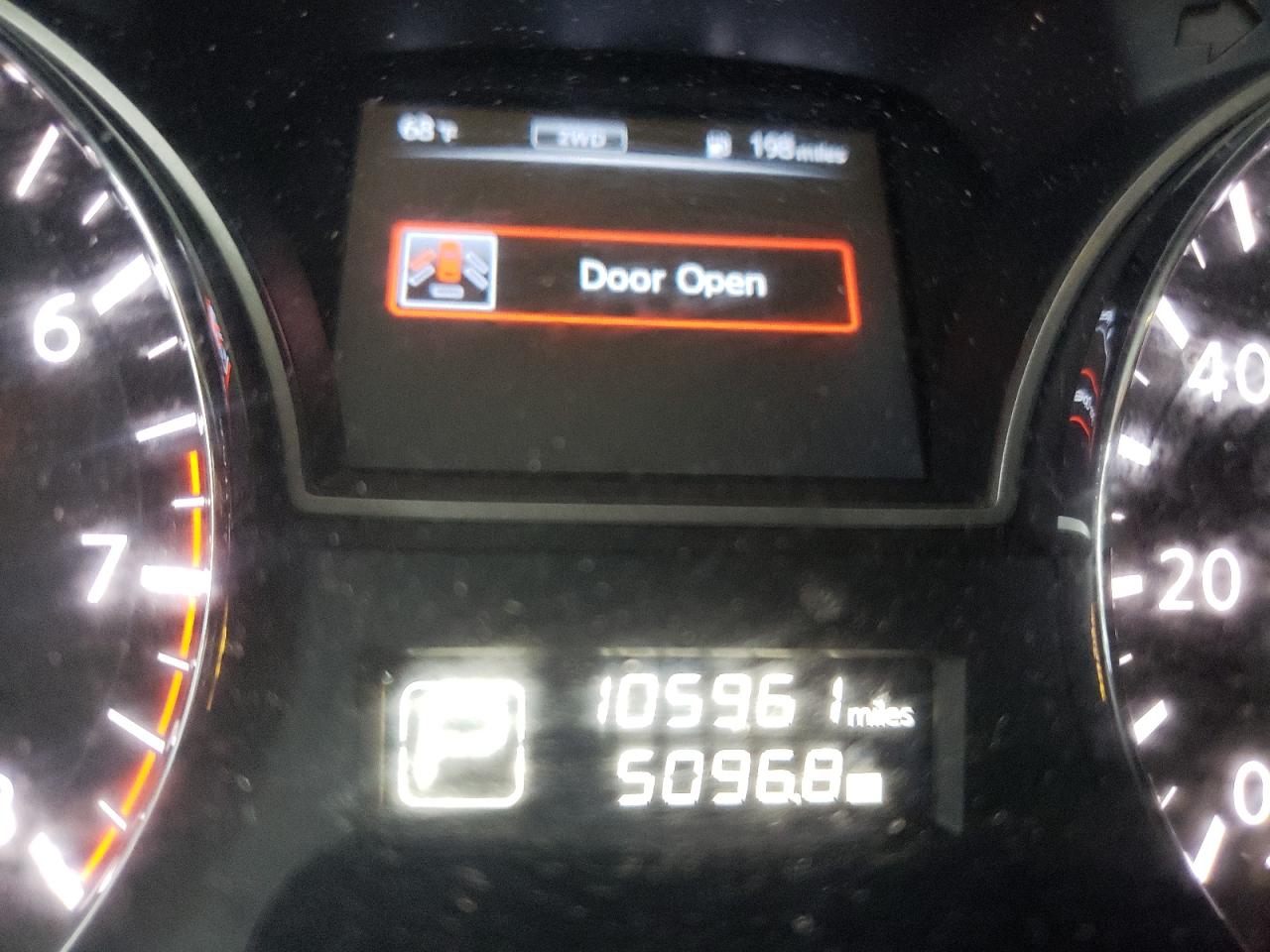 Photo 8 from auction – 2015 NISSAN PATHFINDER with VIN 5N1AR2MM1FC650848