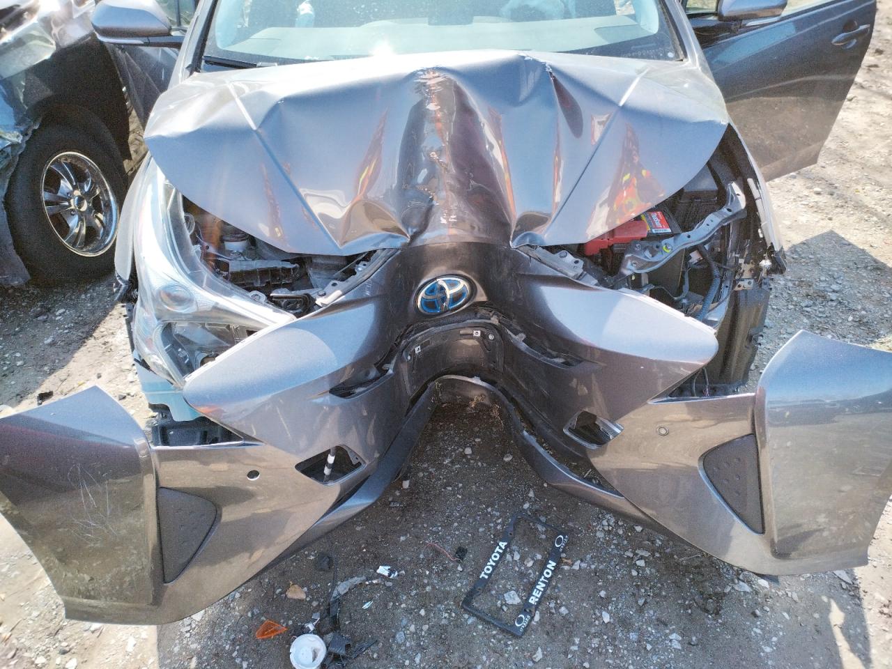 Photo 7 from auction – 2017 TOYOTA PRIUS with VIN JTDKBRFU9H3577864