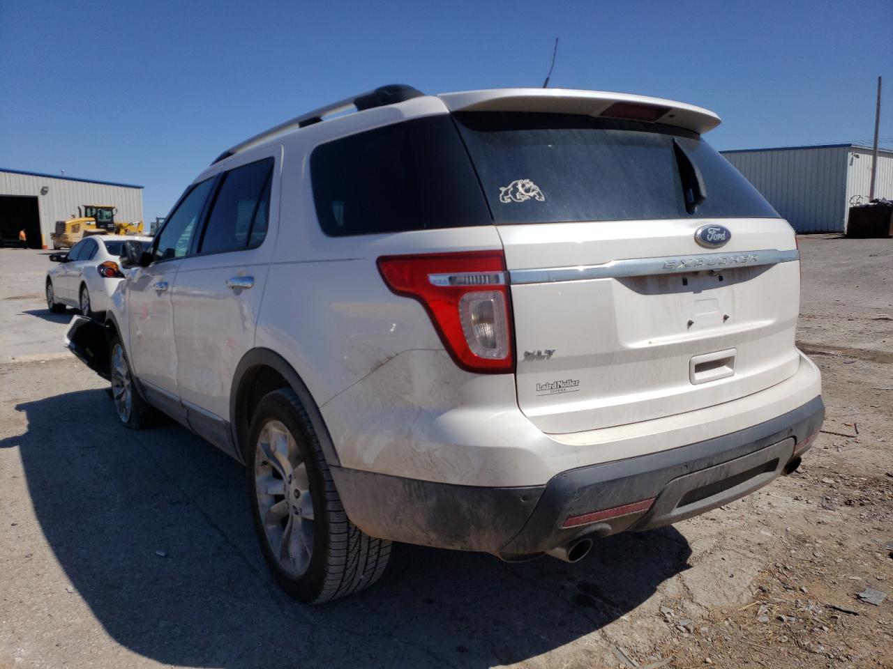 Photo 3 from auction – 2012 FORD EXPLORER X with VIN 1FMHK7D87CGB01632