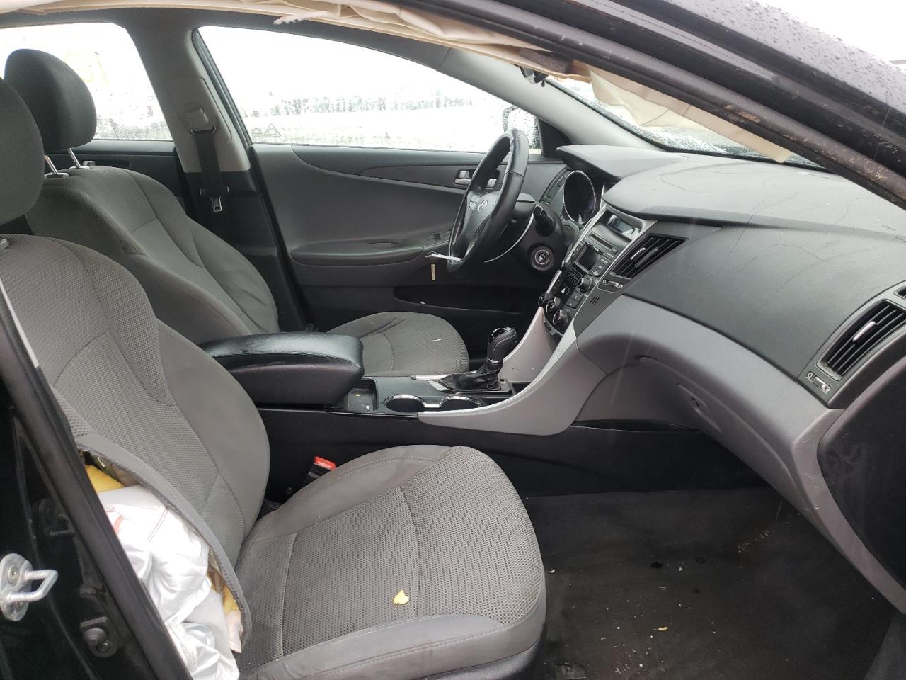 Photo 5 from auction – 2014 HYUNDAI SONATA GLS with VIN 5NPEB4AC9EH823083