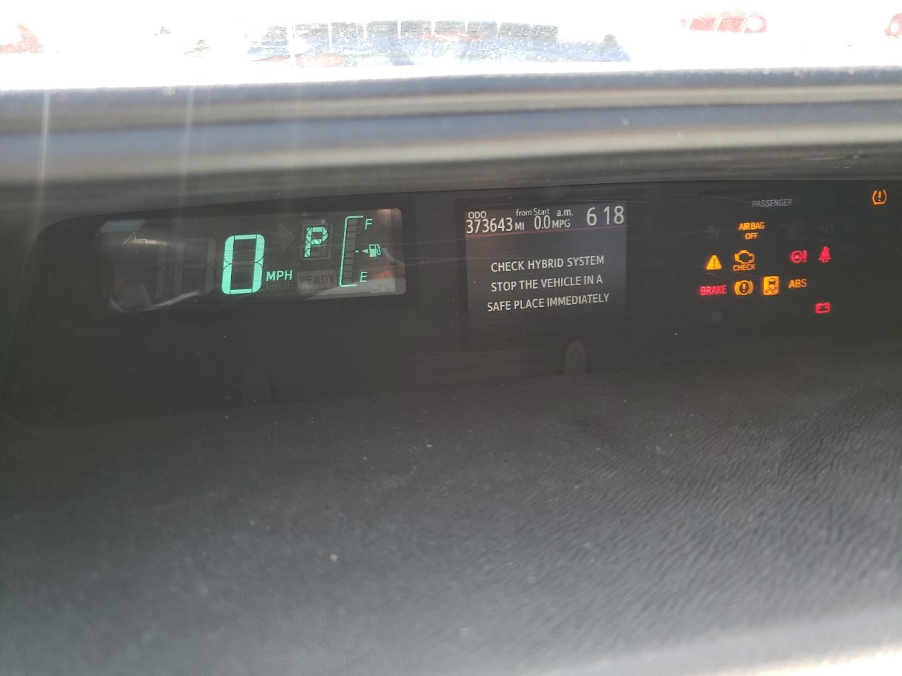 Photo 8 from auction – 2012 TOYOTA PRIUS C with VIN JTDKDTB36C1514908