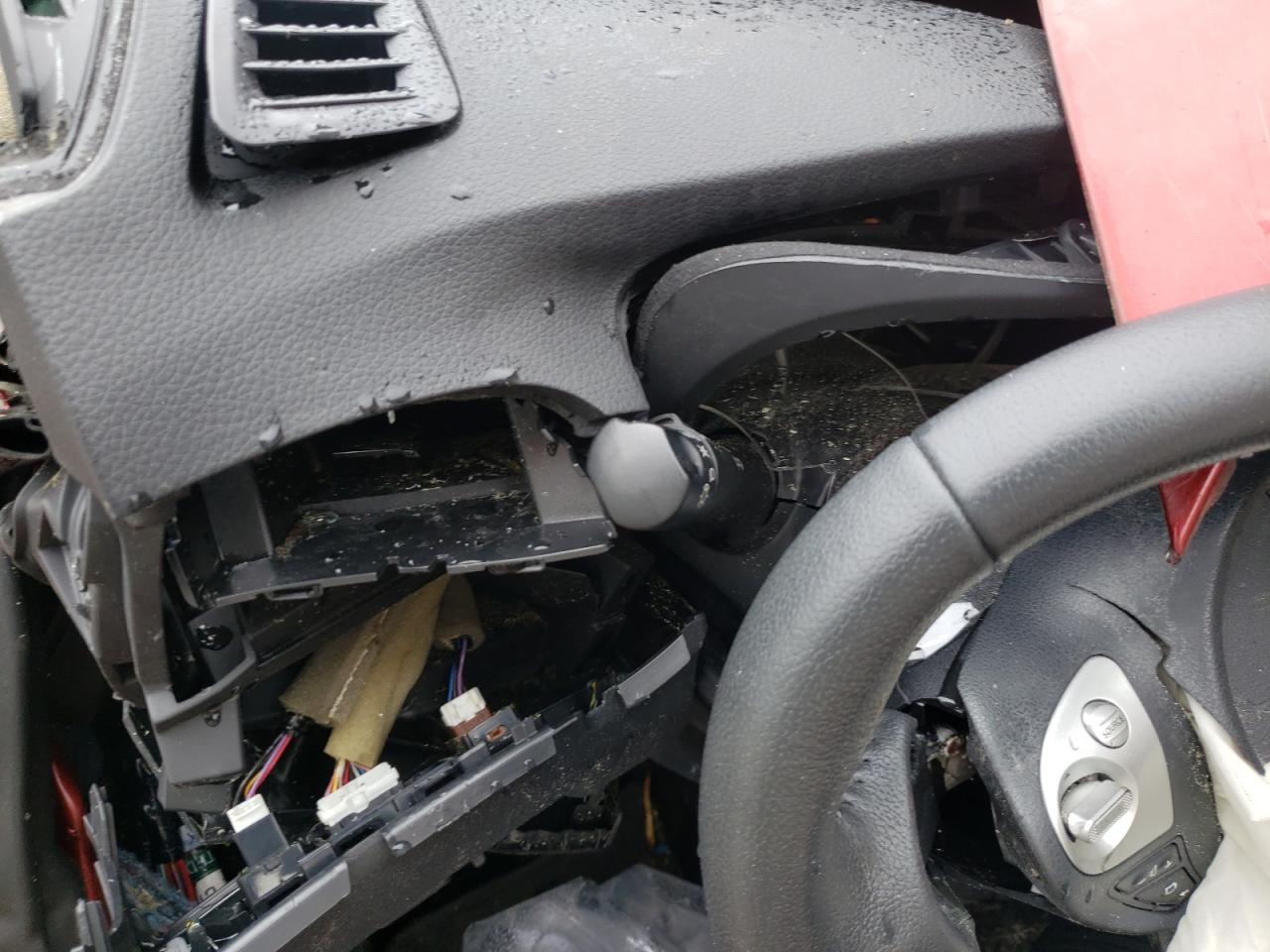 Photo 8 from auction – 2016 NISSAN SENTRA S with VIN 3N1AB7AP5GL667083