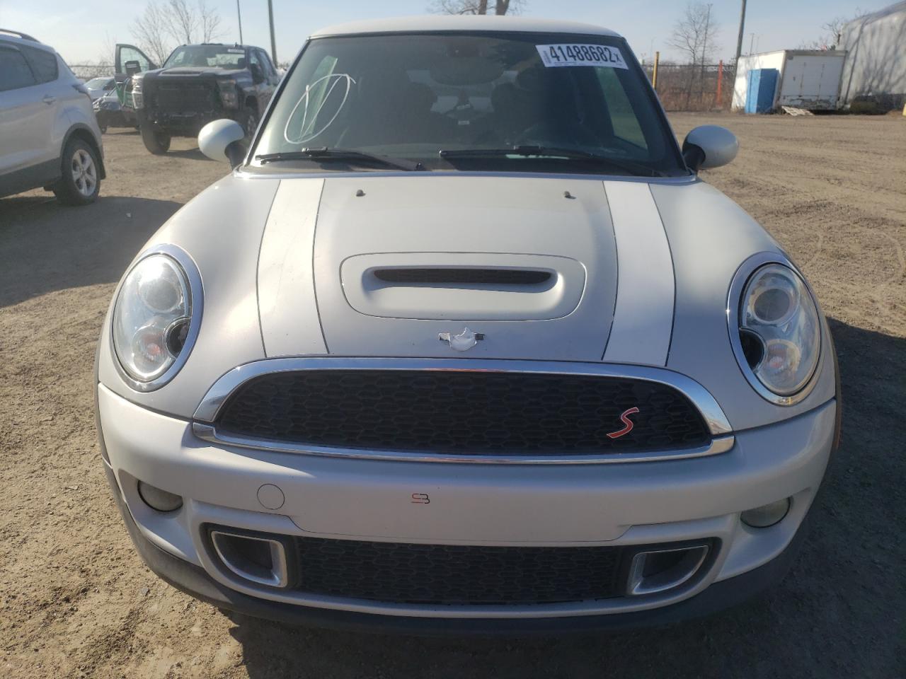 Photo 9 from auction – 2012 MINI COOPER S with VIN WMWSV3C52CTY26996