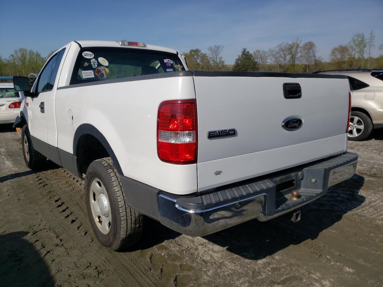 Photo 3 from auction – 2004 FORD F150 with VIN 1FTRF12WX4NA61863