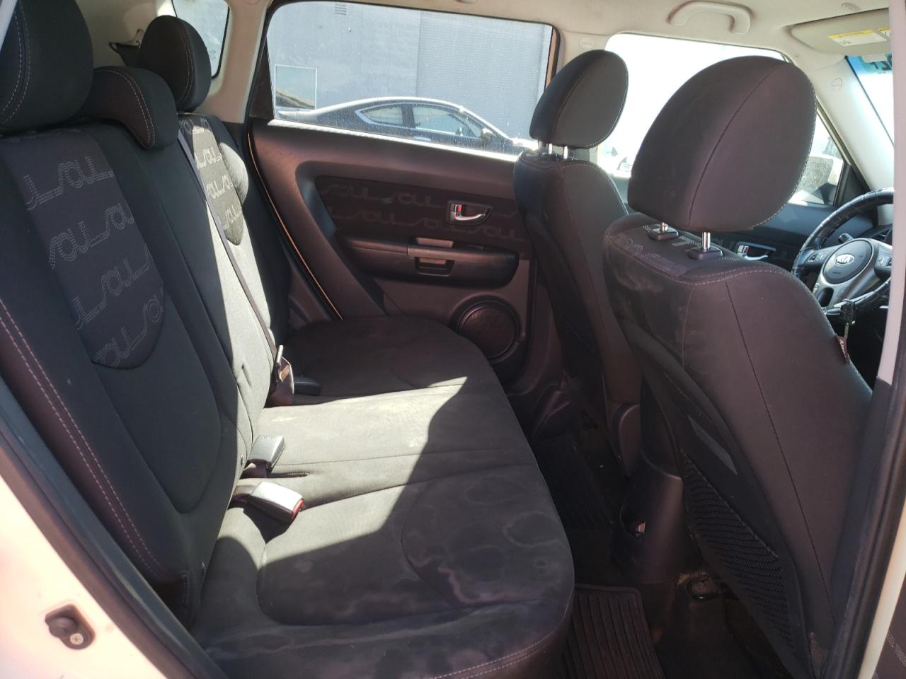Photo 6 from auction – 2013 KIA SOUL + with VIN KNDJT2A63D7548002