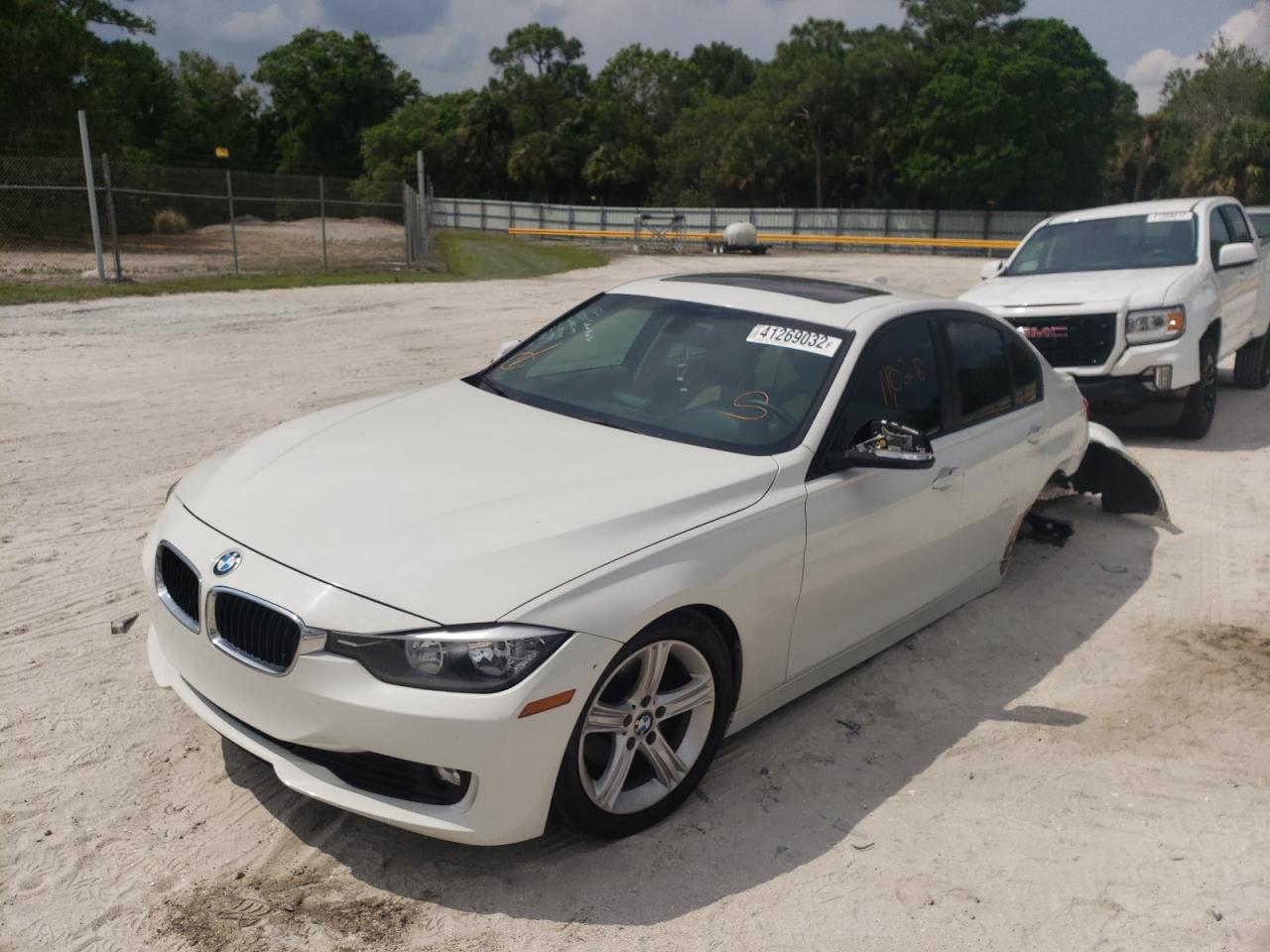 Photo 2 from auction – 2013 BMW 328 I SULE with VIN WBA3C1C52DK104708