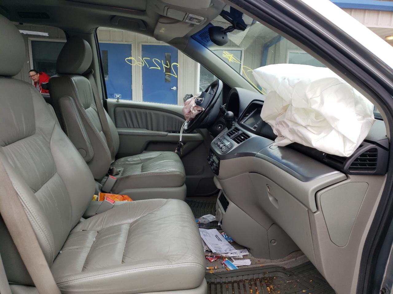 Photo 5 from auction – 2008 HONDA ODYSSEY EX with VIN 5FNRL38788B073454