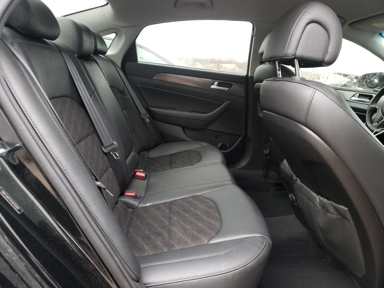 Photo 6 from auction – 2015 HYUNDAI SONATA SPO with VIN 5NPE34AF4FH075299