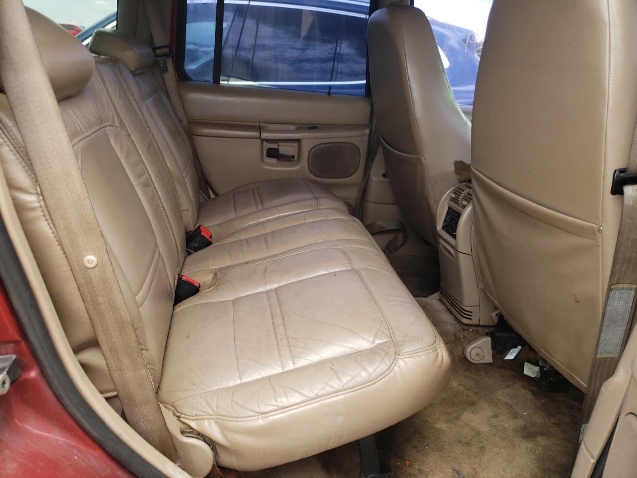 Photo 6 from auction – 1999 FORD EXPLORER with VIN 1FMZU32P4XUA05062